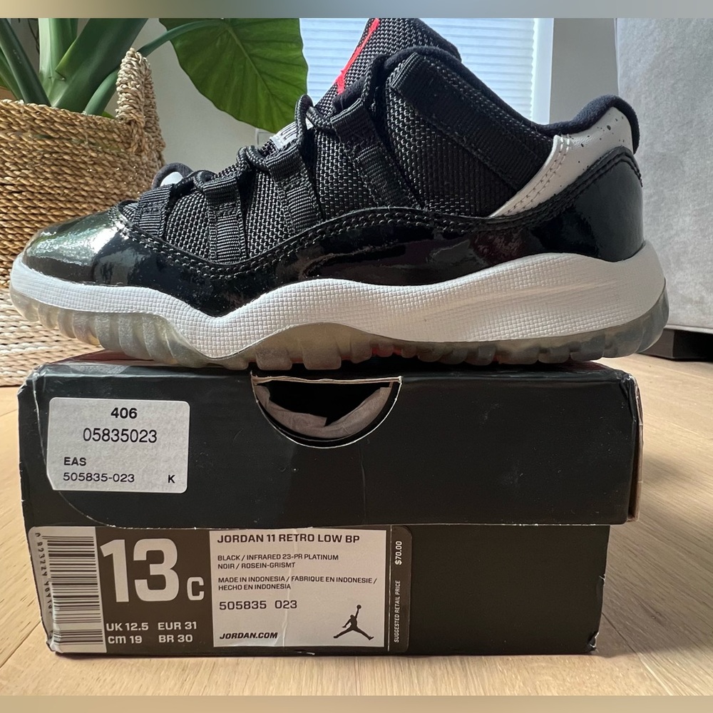 Jordan 11 Retro Low BP - black / infrared 23-PR Platinum Noir / Rosen-Grismt